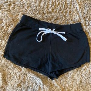 ✰ Cute black old navy shorts ✰